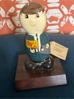 vintage "Rock Heads" figurine "The Realtor"